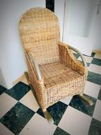 🍀Stevige rotan schommelstoel🍀, Huis en Inrichting, Ophalen, Zo goed als nieuw, Riet of Rotan, Landelijk