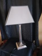 Design tafellamp, Enlèvement