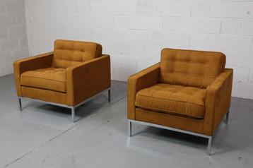 Pair of Florence Knoll lounge chairs for Knoll International