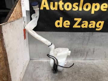 Ruitensproeiertank voor van een Citroen DS3 beschikbaar voor biedingen