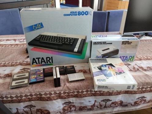 Atari 800XL, Games en Spelcomputers, Spelcomputers | Atari, Gebruikt, Overige modellen, Zonder controller, Met games, Ophalen
