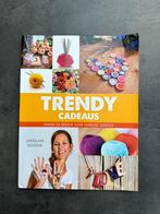 Trendy cadeaus haken en breien, Livres, Loisirs & Temps libre, Comme neuf, Enlèvement ou Envoi, Tricot et Crochet