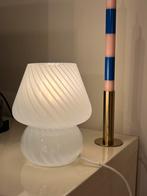 Lampe de table en verre blanc, Enlèvement, Comme neuf, Verre
