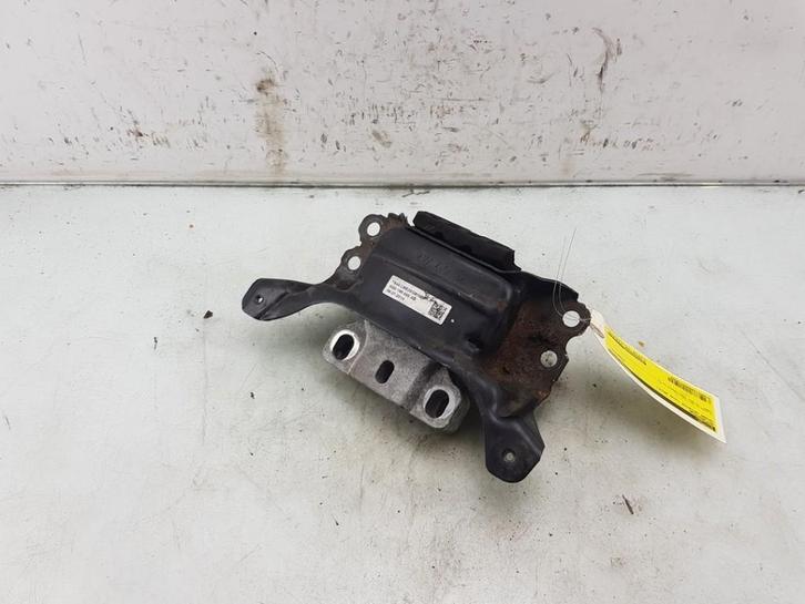 MOTORSTEUN Skoda Octavia Combi (5EAC) (01-2012/07-2020), Auto-onderdelen, Ophanging en Onderstel, Skoda, Gebruikt