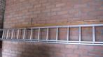 Échelle longue extensible en aluminium, Bricolage & Construction, Échelles & Escaliers, Enlèvement, Comme neuf, Échelle, 4 mètres ou plus