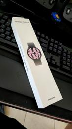 Galaxy Watch6 (40mm, LTE) (NEW, SEALED). 2 Years Guarantee, Handtassen en Accessoires, Smartwatches, Nieuw, Ophalen of Verzenden