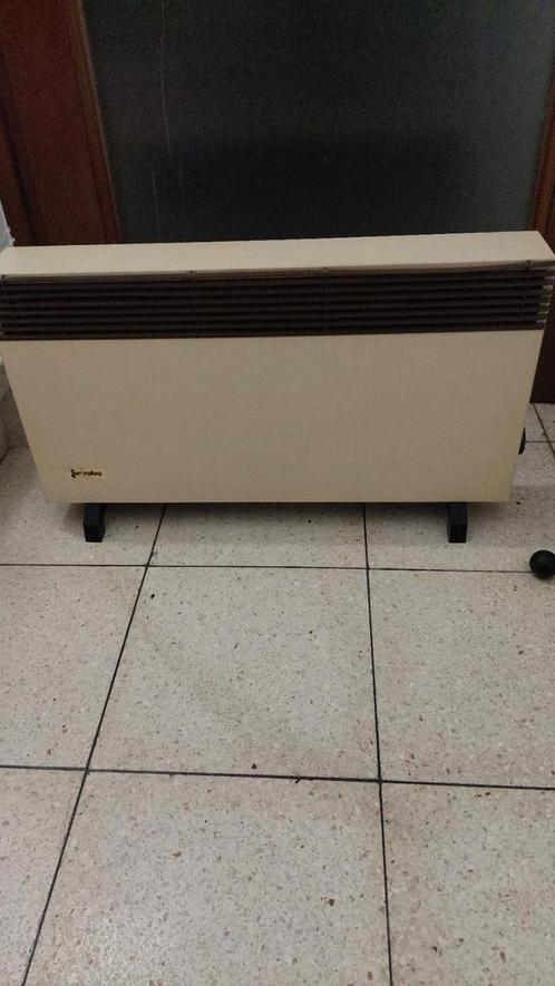 Radiateur électrique, Doe-het-zelf en Bouw, Verwarming en Radiatoren, Zo goed als nieuw, Radiator, Ophalen