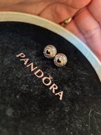 Pandora clips met gouden hartjes., Ophalen, Overige materialen, Pandora, Zo goed als nieuw