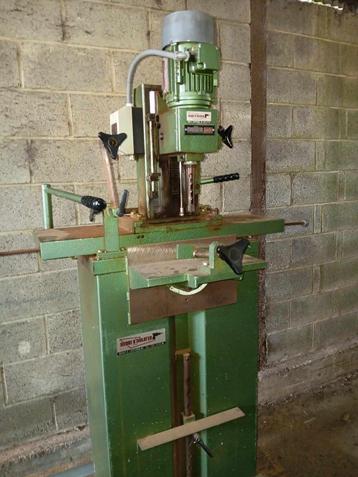 Mortaiseuse à bédane Multico / machine à bois beschikbaar voor biedingen