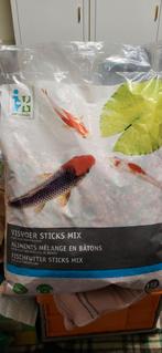 Vis eten koi´s, Dieren en Toebehoren