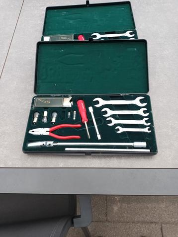 Toolbox jaguar  beschikbaar voor biedingen