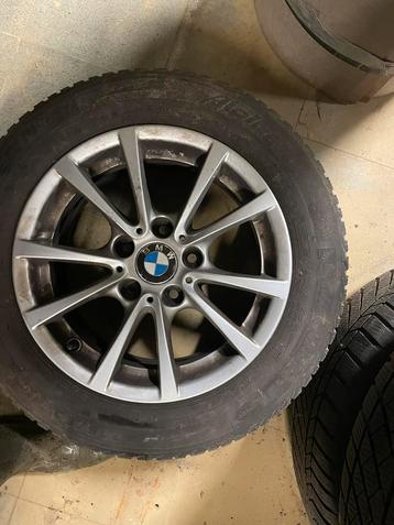 Winterbanden op originele bmw velgen 205/60/16 michelin beschikbaar voor biedingen