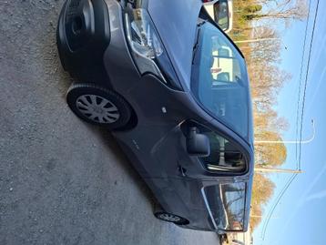 Renault trafic, Autos, Argent ou Gris, Euro 6, Entreprise, 3 places