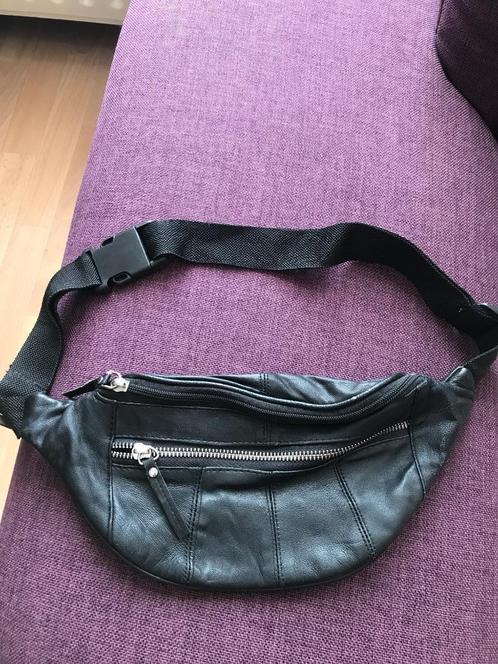 heuptas, Handtassen en Accessoires, Tassen | Schoudertassen, Zo goed als nieuw, Zwart, Leer, Ophalen