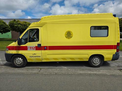 Peugeot Boxer 2.8HDi 2002 Ambulance 89.000km Roest, Autos, Peugeot, Entreprise, Boxer, Enlèvement ou Envoi