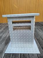 Tafeltje of kastje    in alu, Tuin en Terras, Tuintafels, Ophalen, Zo goed als nieuw, Rechthoekig, Aluminium
