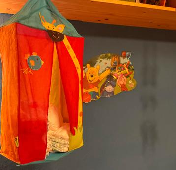Tof hangkastje, decoratie babykamer. beschikbaar voor biedingen