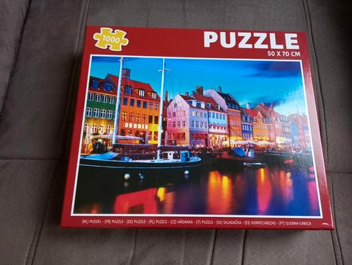 Puzzel 1000 stuks - Haven van Kopenhagen bij avond, Hobby en Vrije tijd, Denksport en Puzzels, Zo goed als nieuw, Legpuzzel, 500 t/m 1500 stukjes