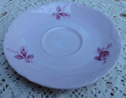 Roze Hutschenreuther schoteltje met rozen knopjes, Huis en Inrichting, Keuken | Servies, Zo goed als nieuw, Overige typen, Overige stijlen