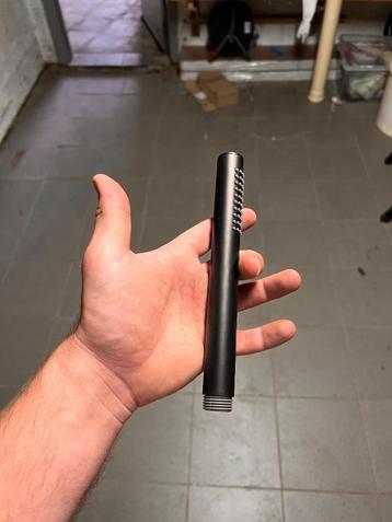 Douche kit beschikbaar voor biedingen