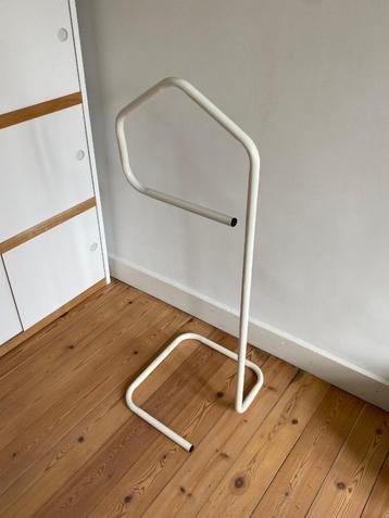 Vintage IKEA GRUND dressboy  beschikbaar voor biedingen