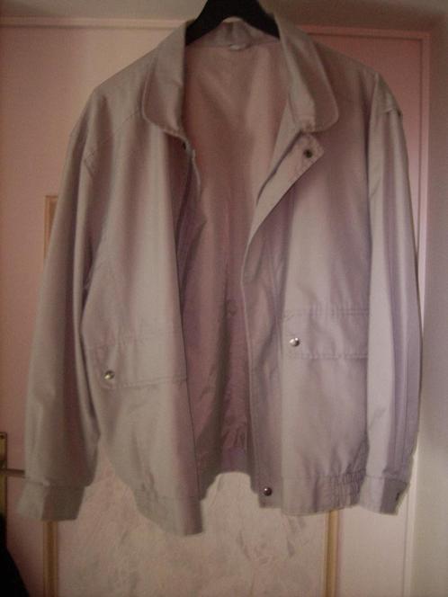 2 Blousons d'été 1 beige et un gris  clair prix pour les 2, Kleding | Heren, Jassen | Zomer, Zo goed als nieuw, Maat 48/50 (M)