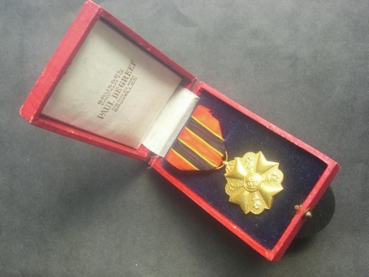 Médaille civique 1re classe nominative acte courage De Greef, Verzamelen, Militaria | Algemeen, Landmacht, Lintje, Medaille of Wings