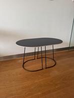 Muuto Airy kleine salontafel - zwart, Huis en Inrichting, Ophalen, Minder dan 50 cm, 50 tot 100 cm, Nieuw