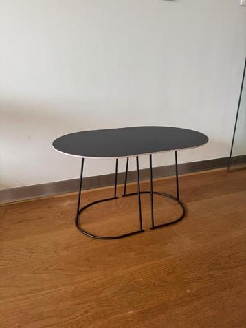 Muuto Airy kleine salontafel - zwart beschikbaar voor biedingen