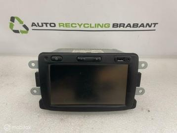 Radio Navigatiesysteem Dacia Sandero Stepway ORIG 281158799R beschikbaar voor biedingen