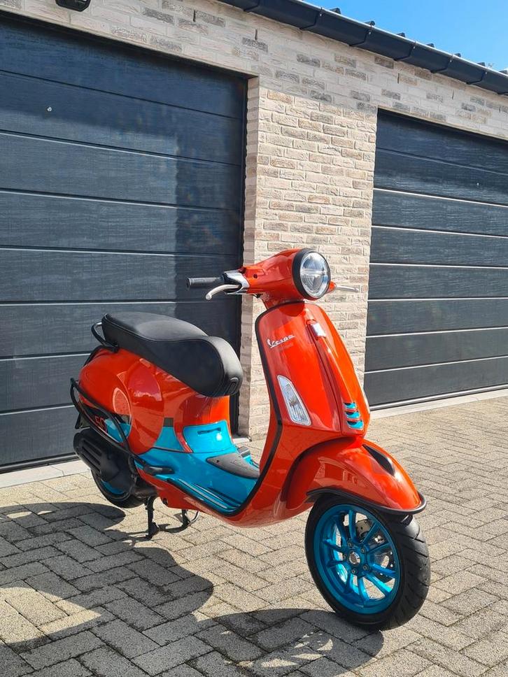Vespa Primavera 50cc IGet, 2023, 4100 km, Fietsen en Brommers, Brommers | Vespa, Zo goed als nieuw, Overige modellen, Klasse B (45 km/u)