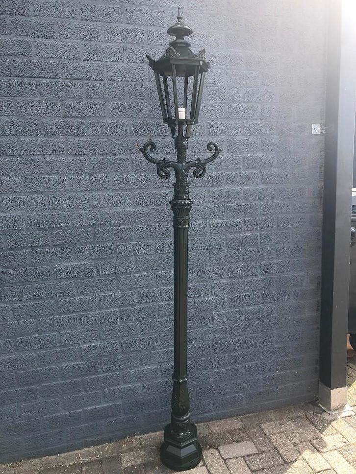 Buitenlamp, lantaarn met keramische fitting en glas, Antiek en Kunst, Antiek | Verlichting, Ophalen of Verzenden