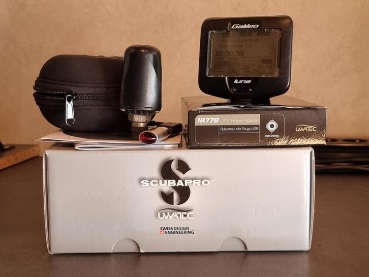 Duikcomputer, Watersport en Boten, Duiken, Zo goed als nieuw, Duikcomputer, Ophalen
