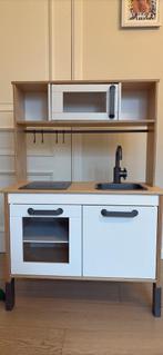 Cuisine ludique avec accessoires, Enlèvement, Comme neuf, Bois, Jouer à la cuisine