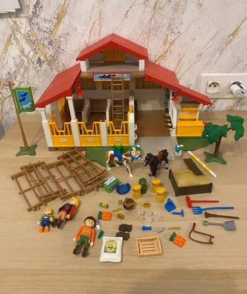 Playmobil paardenstal boerderij beschikbaar voor biedingen