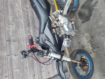 Crossmotor 50cc  beschikbaar voor biedingen