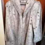 Veste en fausse fourrure taille 40, Enlèvement ou Envoi, Comme neuf, Taille 38/40 (M), Blanc