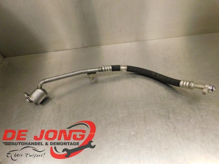 Tuyau clim d'un Mercedes Vito, Autos : Pièces & Accessoires, Autres pièces automobiles, Mercedes-Benz, Utilisé, 3 mois de garantie