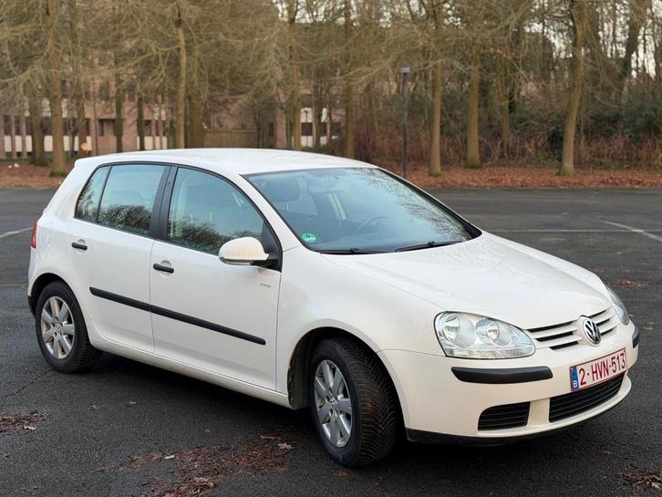 VW Golf 5 1.6 Benzine 2005 – Betrouwbaar & Rijklaar, Auto's, Volkswagen, Particulier, Golf, ABS, Airbags, Airconditioning, Android Auto