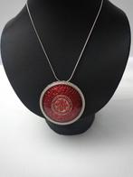 Collier vintage en argent avec grand pendentif rond, Synthétique, Avec pendentif, Rouge, Enlèvement ou Envoi