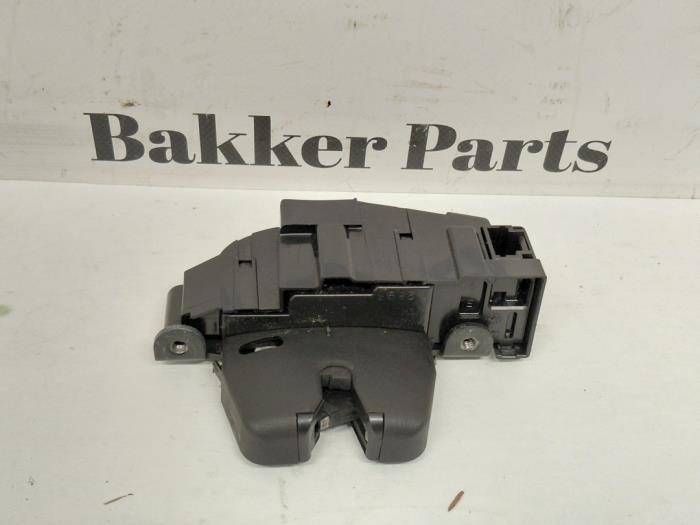 Slotmechaniek Achterklep van een Peugeot 308, Auto-onderdelen, Carrosserie, Peugeot, Gebruikt, 3 maanden garantie
