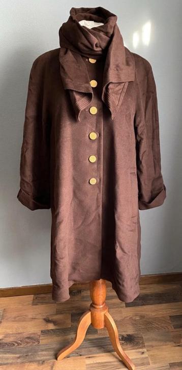 Bruine mantel in cashmere Louis Féraud maat 44, Kleding | Dames, Bruin, Verzenden, Maat 42/44 (L), Louis Féraud