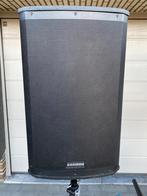 Actieve Speakerset 2x12" tops + 1x18" woofer (2000 Watt), Zo goed als nieuw, 120 watt of meer, Front, Rear of Stereo speakers