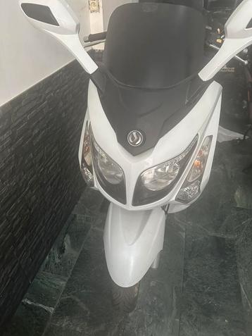 Sym 125 gts, Enlèvement, Comme neuf