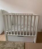 Baby box wit TWF, Kinderen en Baby's, Ophalen, Gebruikt, Rechthoekig, Wieltjes