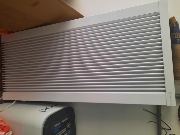 Verwarming electrisch, Doe-het-zelf en Bouw, Verwarming en Radiatoren, Nieuw, Radiator, 800 watt of meer, 80 cm of meer, Minder dan 60 cm