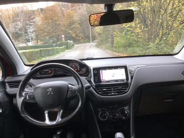 GPS Peugeot 208 beschikbaar voor biedingen