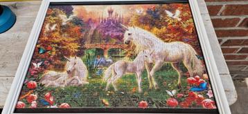 3 Eenhoorn puzzels in kader beschikbaar voor biedingen