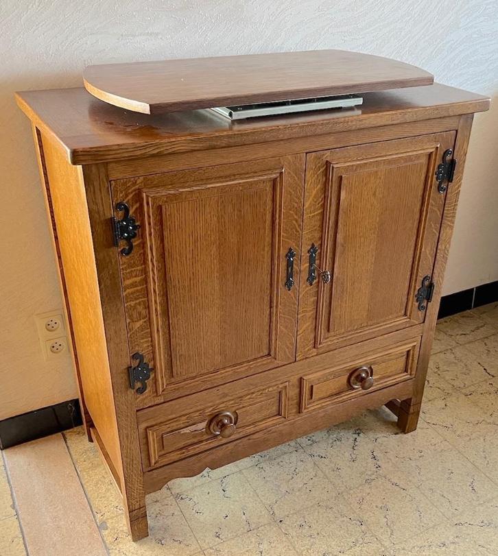 Barkast / TV kast met draaiplateau, Huis en Inrichting, Kasten | Overige, Zo goed als nieuw, Ophalen