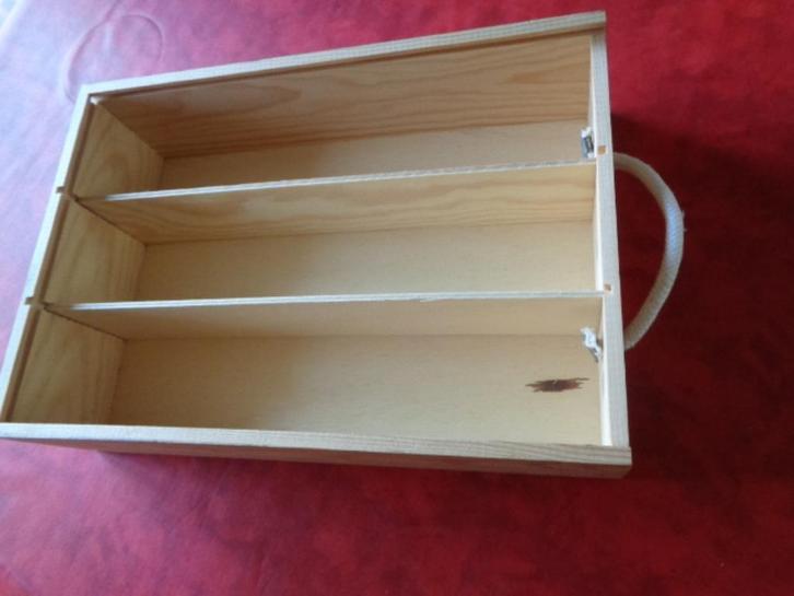 Caisse en bois pour 3 bouteilles de vin Vide sans couvercle, Collections, Marques & Objets publicitaires, Utilisé, Autres types